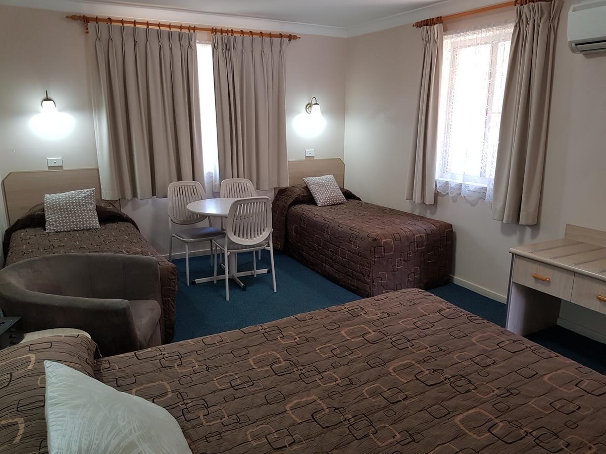 亚伯拉罕林肯汽车旅馆 塔姆沃思 外观 照片